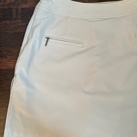 Dunning Sport Skirt - Picture 3 of 5